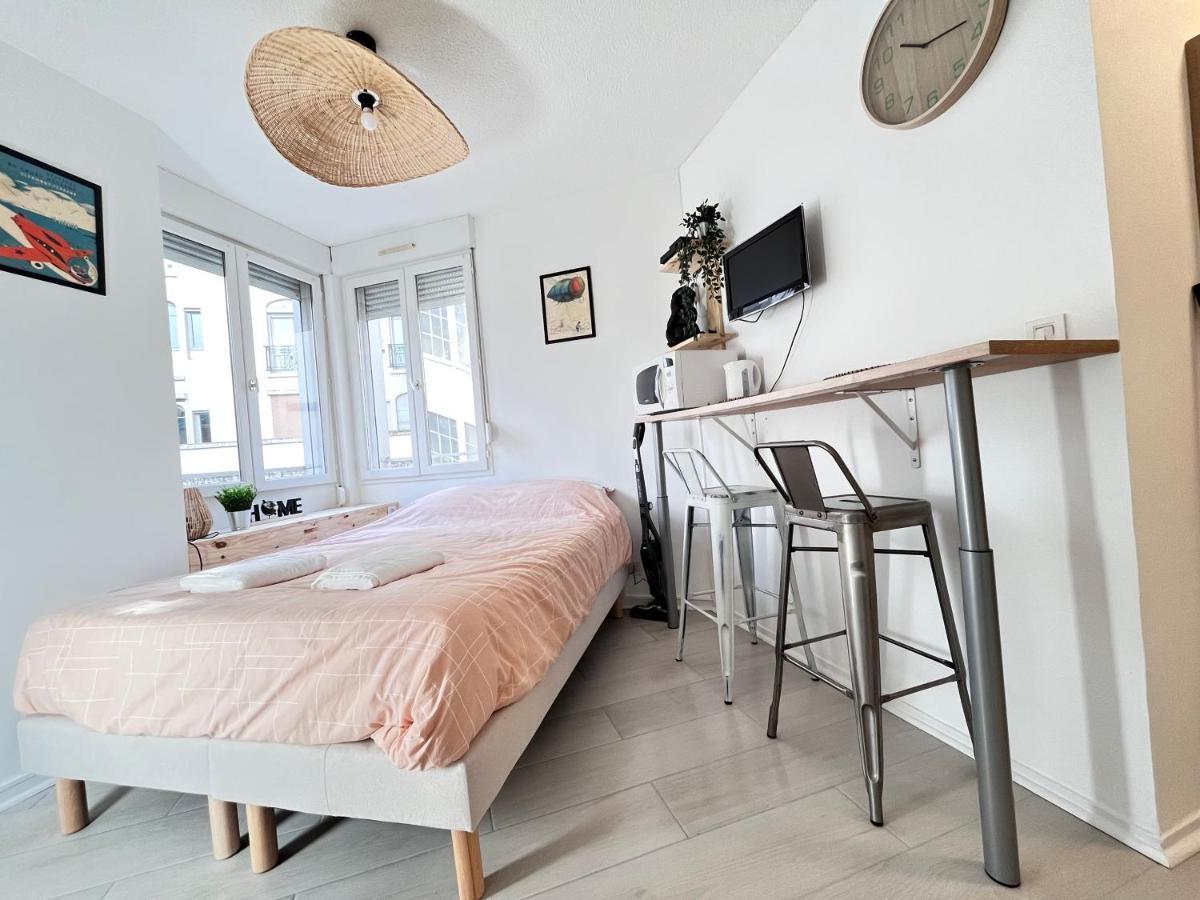 Le Tressous - Studio Sur Place De Jaude Prefecture Clermont-Ferrand Extérieur photo